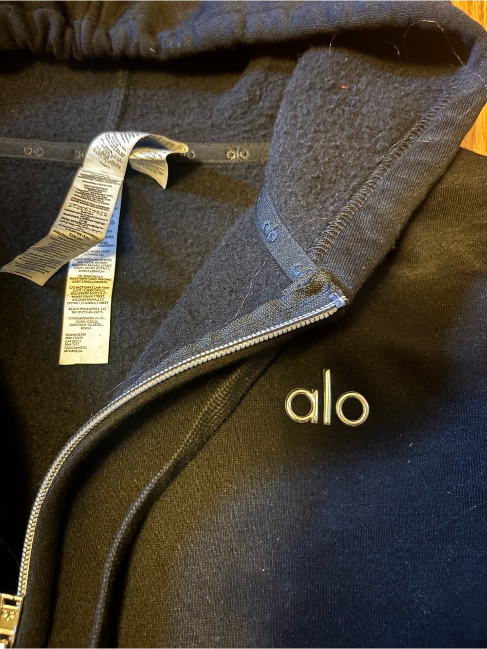 ALO Yoga Men's Black Zip Hoodie with Subtle Logo